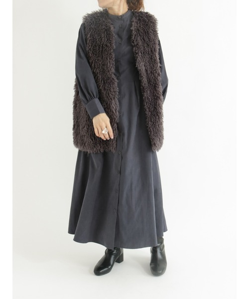 Samansa Mos2 blue（サマンサモスモスブルー）の「ファーベスト（Tシャツ/カットソー・レディース・モカ/チャコール/キナリ・ﾌﾘ-）」の7枚目の写真