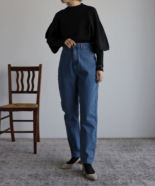 amini(アミニ)の「ルーズテーパードデニム(デニムパンツ・レディース・ホワイト/ブルー/ブラック・MEDIUM)」の11枚目の写真
