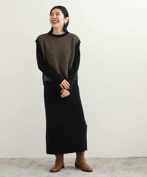 URBAN RESEARCH DOORS（アーバンリサーチドアーズ）の「ジャガードベストセットニットワンピース（ワンピース・レディース・ブラック/カーキ・MEDIUM）」の9枚目の写真