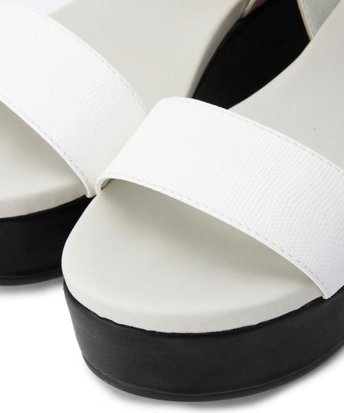 Boisson Chocolat（ボワソンショコラ）の「Tボワソンショコラ/B Iダブルストラップサンダル55（サンダル・レディース・ホワイト/その他1/ブラック・22cm/22.5cm/23.5cm/24.5cm/23cm/24cm）」の5枚目の写真