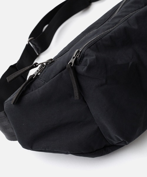 ATTACHMENT(アタッチメント)の「PE / NYマットクロス ウエストバッグ / PE / NY MAT CLOTH WAIST BAG(ボディバッグ/ウエストポーチ・メンズ・ブラック・FREE)」の12枚目の写真