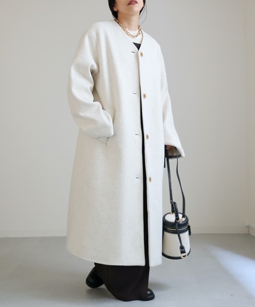 ap retro(アプレトロ)の「ノーカラーVネックロングコート(ノーカラーコート・レディース・アイボリー/ブラック/チャコールグレー・FREE)」の17枚目の写真