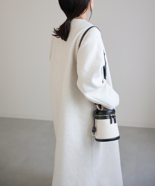 ap retro(アプレトロ)の「ノーカラーVネックロングコート(ノーカラーコート・レディース・アイボリー/ブラック/チャコールグレー・FREE)」の18枚目の写真