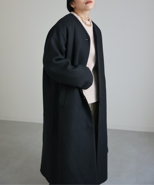 ap retro(アプレトロ)の「ノーカラーVネックロングコート(ノーカラーコート・レディース・アイボリー/ブラック/チャコールグレー・FREE)」の7枚目の写真