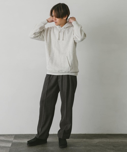 URBAN RESEARCH DOORS（アーバンリサーチドアーズ）の「裏起毛プルオーバーフーディ（パーカー・メンズ・グレー/グリーン/ネイビー/ホワイト系その他・LARGE/X-LARGE/MEDIUM）」の6枚目の写真