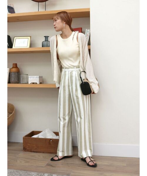 Ungrid（アングリッド）の「シアーボリュームニットカーデ（カーディガン/ボレロ・レディース・パープル/オレンジ/アイボリー・FREE）」の11枚目の写真