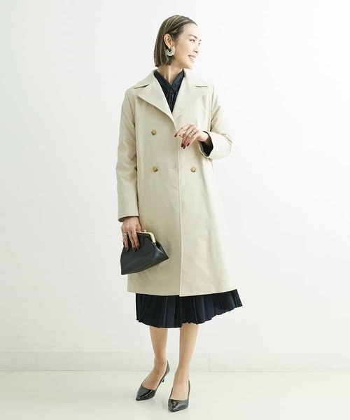 MICHEL KLEIN（ミッシェル・クラン）の「[春秋兼用／メディア着用]ストレッチツイルトレンチコート（トレンチコート・レディース・ベージュ/ネイビー・40/38）」の8枚目の写真