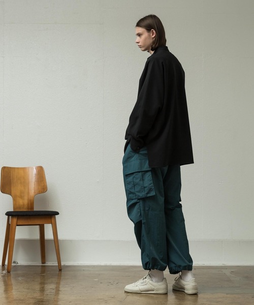 SLICK（スリック）の「リフラックスストレッチドルマンスリーブシャツ（シャツ/ブラウス・メンズ・ダークグリーン/アイボリー/ブラック/オレンジ・2/3/1）」の10枚目の写真