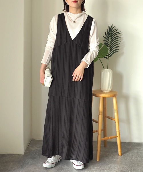 Riberry（リベリー）の「ストライプVネックノースリワンピース（ワンピース・レディース・アイボリー/ブラック・MEDIUM）」の9枚目の写真