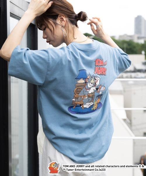 RAGEBLUE（レイジブルー）の「TOM&JERRY トムとジェリーバックプリントTシャツ（Tシャツ/カットソー・レディース・チャコールグレー/ホワイト/ブルー・FREE）」の3枚目の写真
