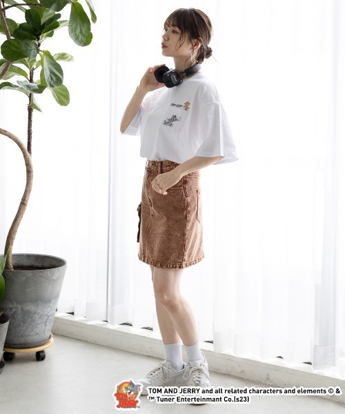 RAGEBLUE（レイジブルー）の「TOM&JERRY トムとジェリーバックプリントTシャツ（Tシャツ/カットソー・レディース・チャコールグレー/ホワイト/ブルー・FREE）」の8枚目の写真