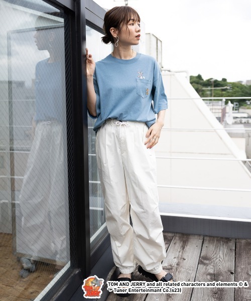 RAGEBLUE（レイジブルー）の「TOM&JERRY トムとジェリーバックプリントTシャツ（Tシャツ/カットソー・レディース・チャコールグレー/ホワイト/ブルー・FREE）」の16枚目の写真