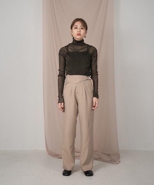 Amiur(エミレ)の「nuance belt straight pants(その他パンツ・レディース・ベージュ/クリーム/オレンジ系・S/M)」の13枚目の写真
