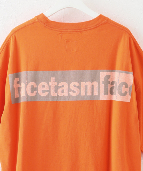 FACETASM（ファセッタズム）の「【FACETASM / ファセッタズム】LOGO PRINT TEE（Tシャツ/カットソー・メンズ・ベージュ/ホワイト/ブラック/オレンジ系その他・5）」の20枚目の写真