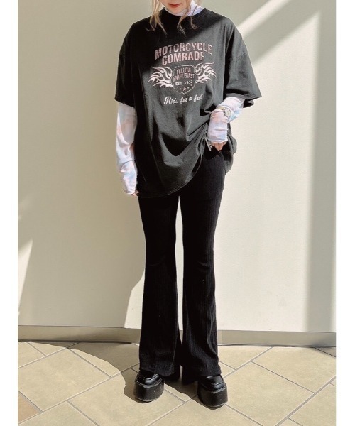 ANAP(アナップ)の「ピグメントオーバーサイズTシャツ(Tシャツ/カットソー・レディース・ブラウン/ライトグレー/スミクロ・FREE)」の4枚目の写真