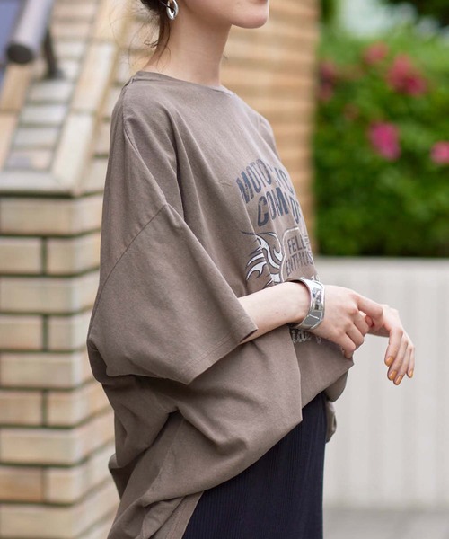ANAP(アナップ)の「ピグメントオーバーサイズTシャツ(Tシャツ/カットソー・レディース・ブラウン/ライトグレー/スミクロ・FREE)」の7枚目の写真