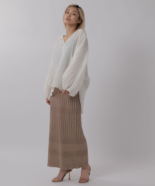 OFAKIND(オフアカインド)の「OFAKIND / フレンチリネンブラウス(シャツ/ブラウス・レディース・ブルー/ブラック/ホワイト・FREE)」の13枚目の写真