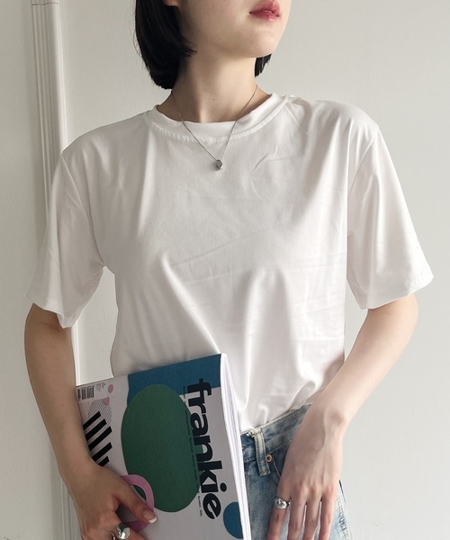United store(ユナイテッドストア)の「クルーネックT(半袖)(Tシャツ/カットソー・レディース・ブラウン/グレー/ブラック/ホワイト・FREE)」の2枚目の写真