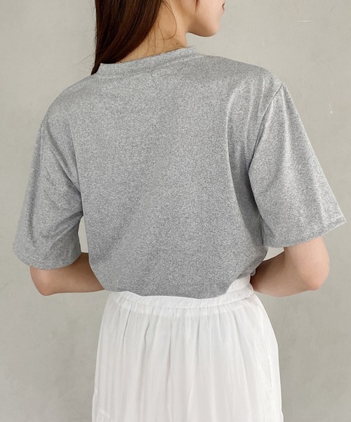 United store(ユナイテッドストア)の「クルーネックT(半袖)(Tシャツ/カットソー・レディース・ブラウン/グレー/ブラック/ホワイト・FREE)」の17枚目の写真