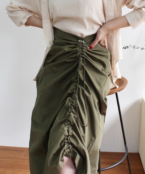 MODE ROBE（モードローブ）の「ドロストデザインスカート（スカート・レディース・アイボリー/カーキ/ブラック・FREE）」の18枚目の写真