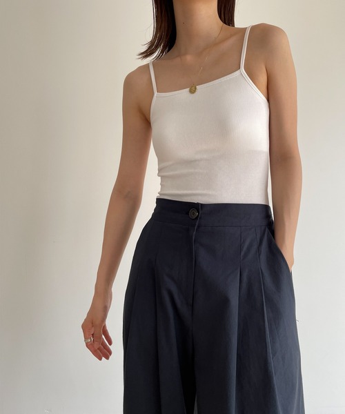 CANAL JEAN(キャナルジーン)の「El mar(エルマール) パット付きリブキャミソール(キャミソール・レディース・ホワイト/ブラック/グレー・ONE SIZE)」の1枚目の写真