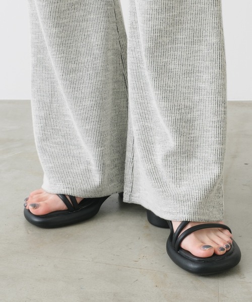 Kastane(カスタネ)の「【SET UP対応】リバーシブルカットフレアパンツ(その他パンツ・レディース・ピンク/ブルー/アイボリー・FREE)」の13枚目の写真