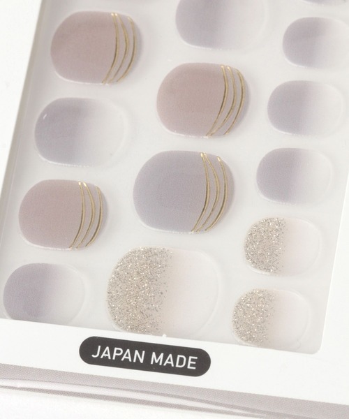 LAKOLE（ラコレ）の「ジェルシール-016 / 198843（ネイルシール/ネイルチップ・レディース・グレー・FREE）」の3枚目の写真