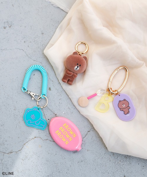 ACCOMMODE(アコモデ)の「【So Good! LINE FRIENDS 】LINEブラウン ラバーコインチャーム(コインケース・レディース・ピンク/グリーン/パープル・FREE)」の4枚目の写真