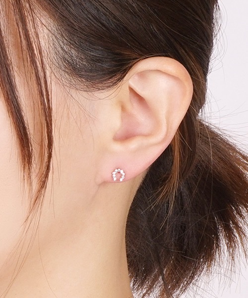 itam（アイタム）の「【itam】アイタム/ ホースシューピアス（ピアス（両耳用）・レディース・シルバー/ゴールド/ピンクゴールド・FREE）」の4枚目の写真