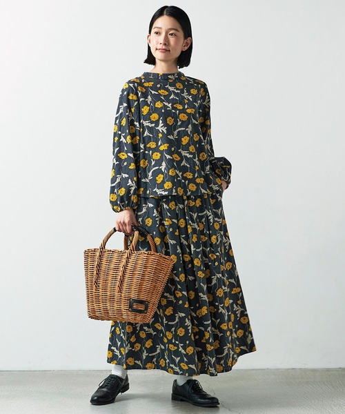 Sunny clouds（サニークラウズ）の「サニークラウズ　ｆｅａｔ．　ＨＯＫＫＯＨ　黄色いヒナゲシトップス〈レディース〉（その他トップス・レディース・イエロー×ブラック・LARGE/NM/MEDIUM/X-LARGE）」の5枚目の写真