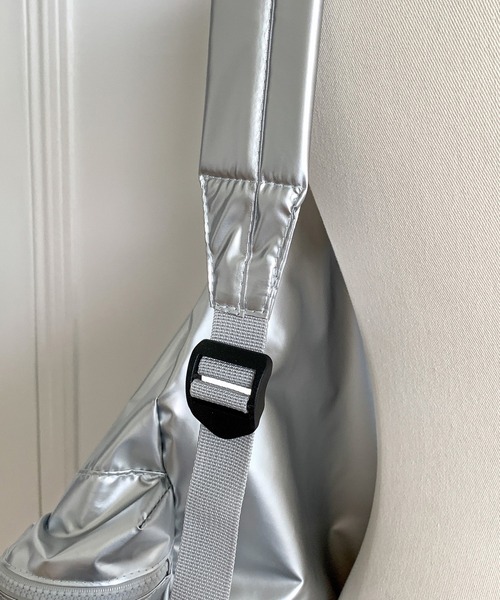 Chick（チック）の「ドローストリングナップザック（バックパック/リュック・レディース・シルバー/ブラック・FREE）」の6枚目の写真