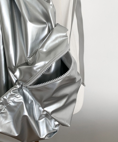 Chick（チック）の「ドローストリングナップザック（バックパック/リュック・レディース・シルバー/ブラック・FREE）」の7枚目の写真