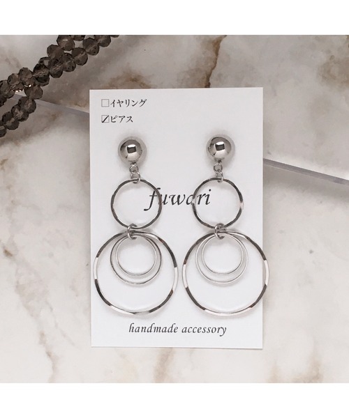 tone(トーン)の「【fuwari】メタルフープ チタンピアス(MA)(ピアス(両耳用)・レディース・シルバー/その他/ゴールド・FREE)」の1枚目の写真