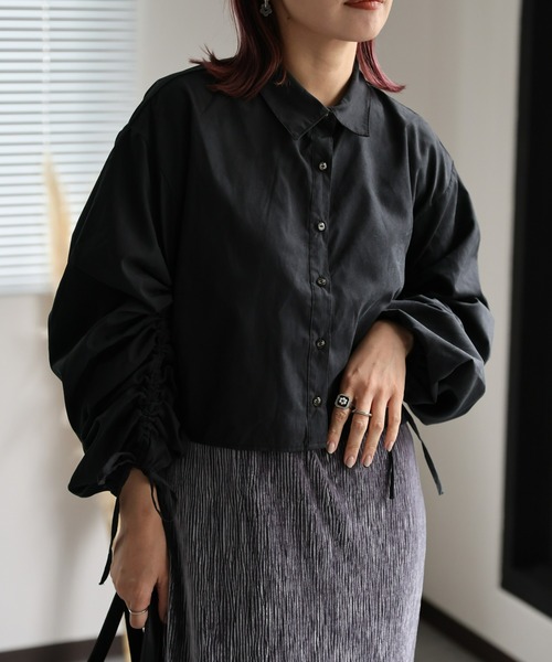 ap retro(アプレトロ)の「長袖シャーリングシャツ(シャツ/ブラウス・レディース・ブルー/ベージュ系その他/グレイッシュベージュ/ブラック・FREE)」の7枚目の写真