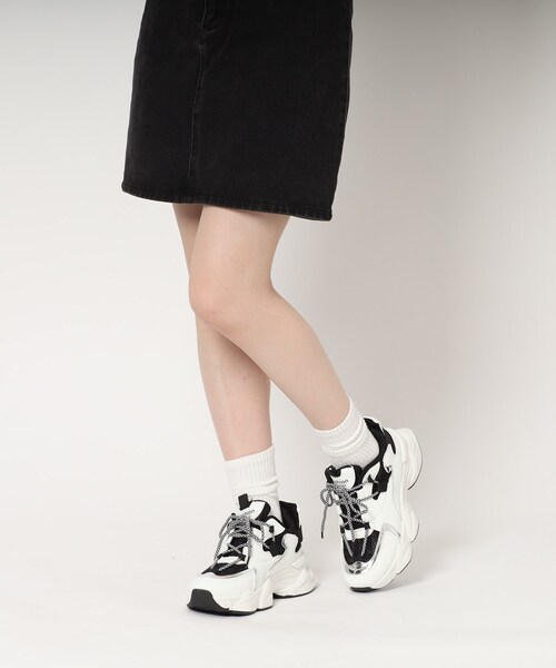 cs T&P(シーエスティーアンドピー)の「厚底ダッドスニーカー(スニーカー・レディース・ブラック/ホワイト・M/L/LL/S)」の19枚目の写真