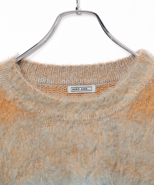 niko and...（ニコアンド）の「[MODE NORM CORE(モードノームコア)]グラデーションシャギーニット（ニット/セーター・レディース・パープル/グレー/ブルー・FREE）」の20枚目の写真