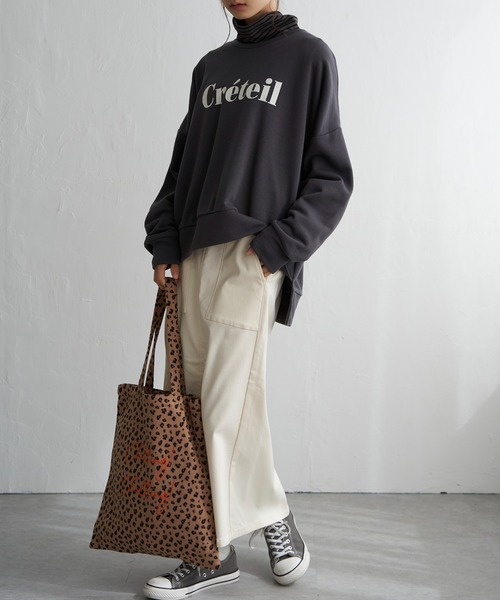 LBC（エルビーシー）の「裏毛ゆるプルオーバー（スウェット・レディース・オフホワイト/チャコールグレー/パープル・M）」の13枚目の写真