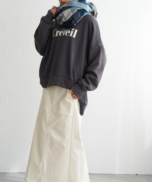 LBC（エルビーシー）の「裏毛ゆるプルオーバー（スウェット・レディース・オフホワイト/チャコールグレー/パープル・M）」の8枚目の写真