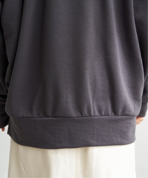 LBC（エルビーシー）の「裏毛ゆるプルオーバー（スウェット・レディース・オフホワイト/チャコールグレー/パープル・M）」の19枚目の写真