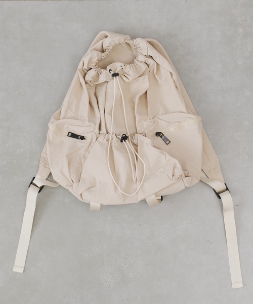 Actually（アクチュアリー）の「くしゅくしゅリュック（バックパック/リュック・レディース・ブラック/ベージュ/ブルー・フリー）」の16枚目の写真