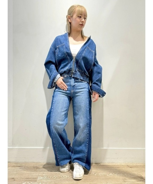 GAP（ギャップ）の「ウォッシュウェル ハイライズ ストライド ワイドデニム（デニムパンツ・レディース・インディゴブルー・25/29/30/26/24/28/23/27）」の11枚目の写真