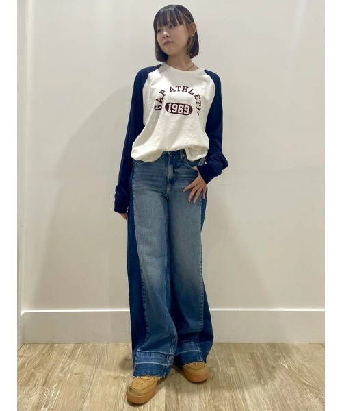 GAP（ギャップ）の「ウォッシュウェル ハイライズ ストライド ワイドデニム（デニムパンツ・レディース・インディゴブルー・25/29/30/26/24/28/23/27）」の8枚目の写真