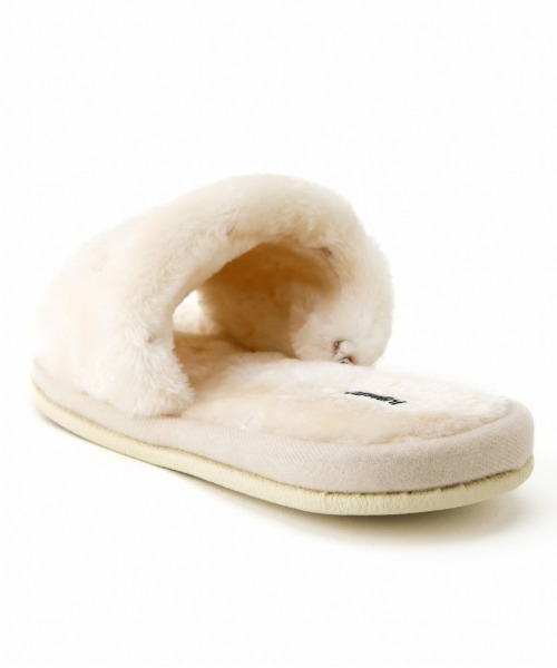 Casselini（キャセリーニ）の「Casselini HOME(キャセリーニ ホーム)フェイクファースリッパ（ルームシューズ/スリッパ・レディース・ラベンダー/アイボリー・FREE）」の13枚目の写真