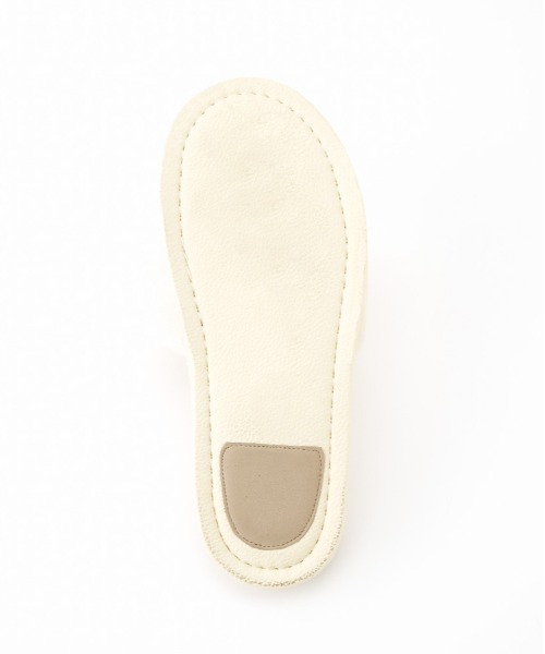 Casselini（キャセリーニ）の「Casselini HOME(キャセリーニ ホーム)フェイクファースリッパ（ルームシューズ/スリッパ・レディース・ラベンダー/アイボリー・FREE）」の16枚目の写真