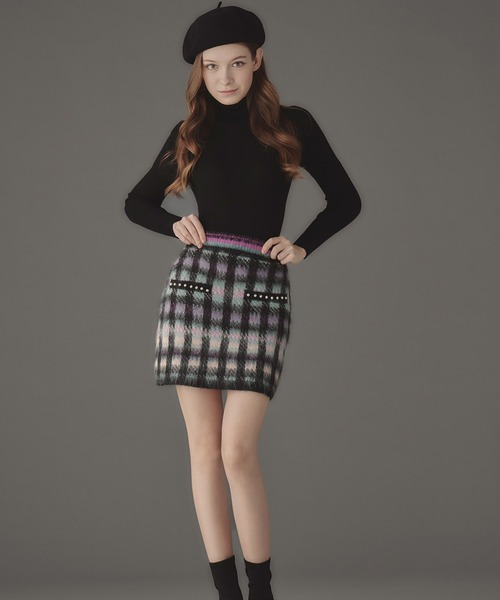 emiriawiz(エミリアウィズ)の「Cotton cloud check knit skirt(スカート・レディース・ホワイト/マルチ・SMALL/MEDIUM)」の2枚目の写真