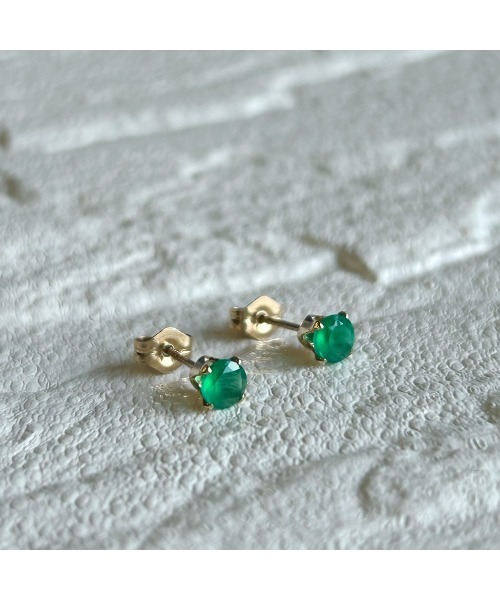 tone(トーン)の「【mastea】14KGF/天然石スタッドピアス(MA)(ピアス(両耳用)・レディース・グリーン系その他/グリーン系その他2/パープル/ピンク/レッド/クリア/グリーン系2/ブラウン/グリーン/ライトグリーン/ライトブルー・FREE)」の3枚目の写真