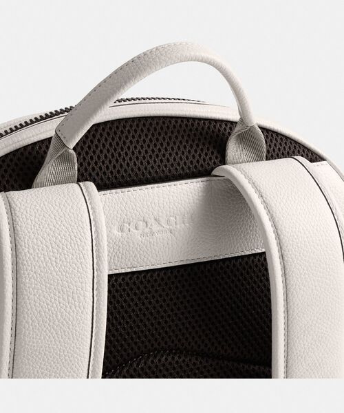 COACH（コーチ）の「チャーター バックパック・コーチ グラフィック
