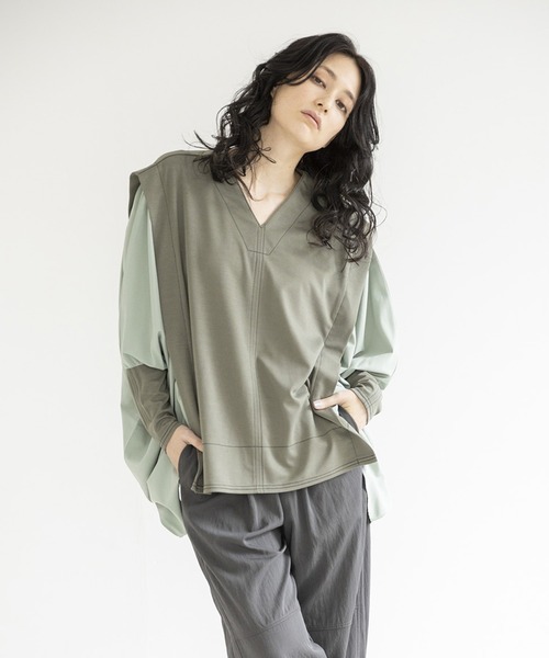 OSMOSIS（オズモーシス）の「ワイドギャザープルオーバー（Tシャツ/カットソー・レディース・カーキ/ブラック/アイボリー・ONE SIZE）」の3枚目の写真