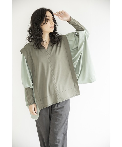 OSMOSIS（オズモーシス）の「ワイドギャザープルオーバー（Tシャツ/カットソー・レディース・カーキ/ブラック/アイボリー・ONE SIZE）」の5枚目の写真