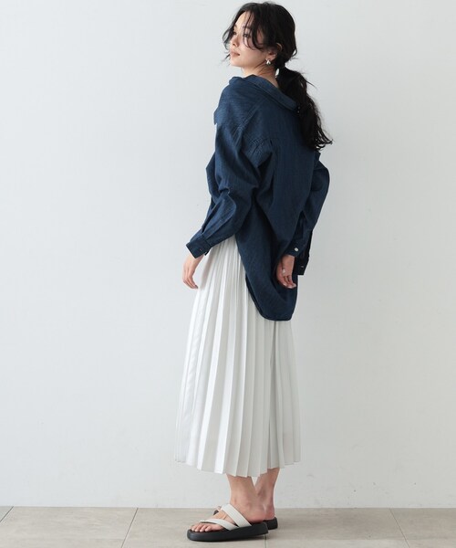 GALLEST（ギャレスト）の「◆ミドル丈ダンガリーシャツ（シャツ/ブラウス・レディース・ライトブルー/ネイビー・38）」の8枚目の写真